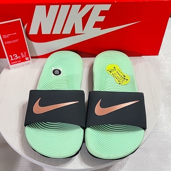 Nike Kawa Slide Black Mint Bronze Girls Size 13 New - Picture 1 of 8